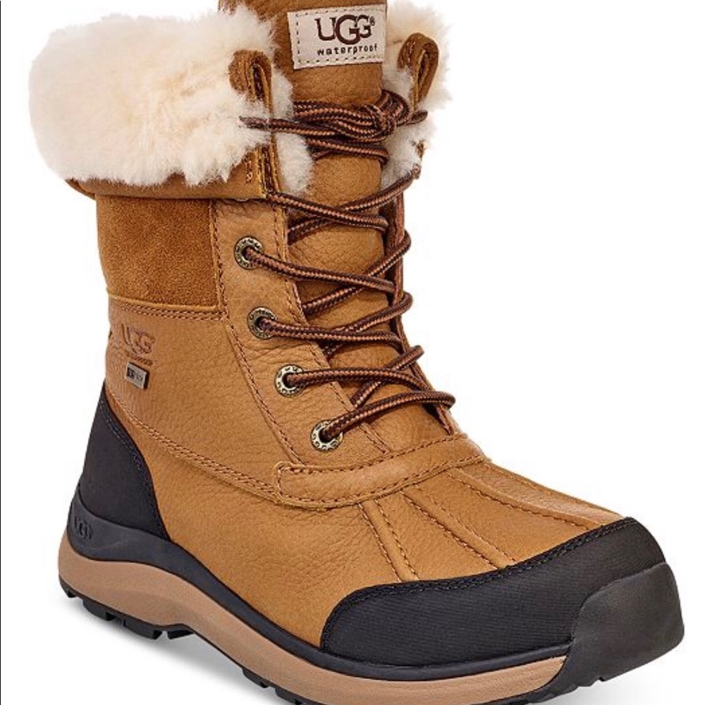 Womems Ugg Adirondack III - BNIB